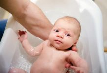 Bathing your baby safely